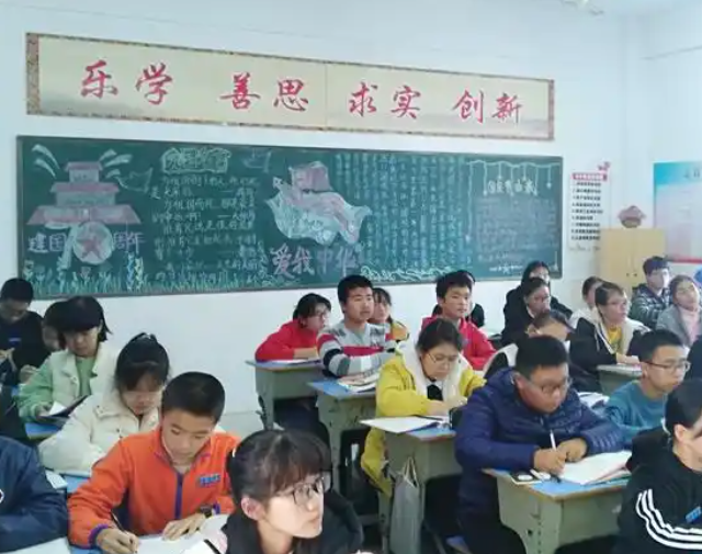 学生的创造力协作才能也让他们在竞赛中收获了成就